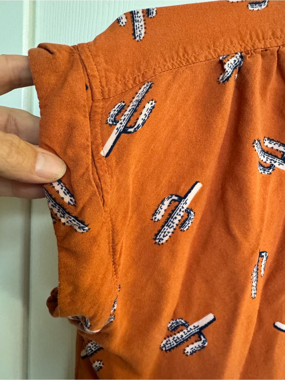 Women’s Short-Sleeve Button-Down Shirt in Rust Orange with Pink Cactus Print - Picture 5 of 8